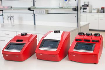 Biometra Thermocylcer Family Lab bench