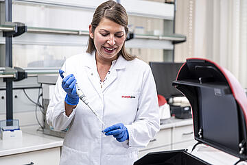 Application Specialist Chemical Analysis: Sandra Wunsch