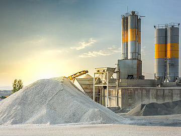 Sand destined to the manufacture of cement in a quarry