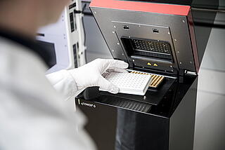 Life Science & Liquid Handling Workflow: qTOWER³